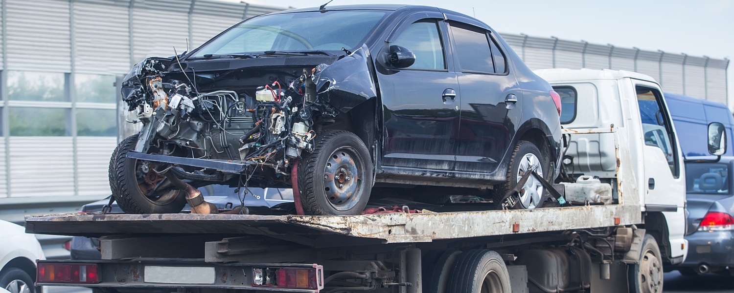 Auto Wreckers in Glencoe, IL